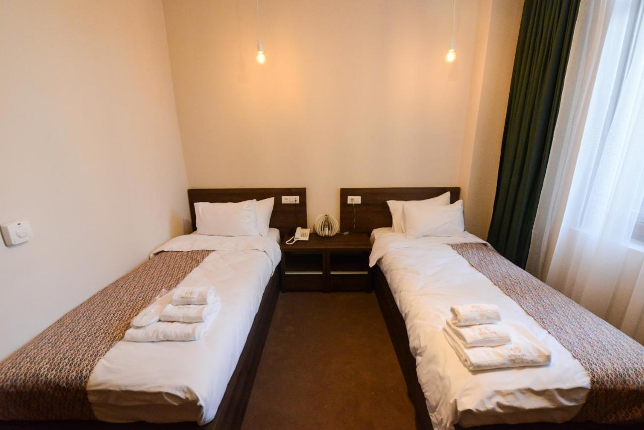Hotel Cara 28 Скоп'є Екстер'єр фото