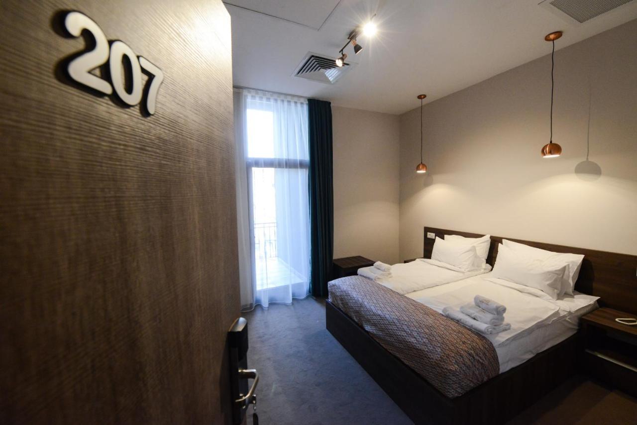 Hotel Cara 28 Скоп'є Екстер'єр фото