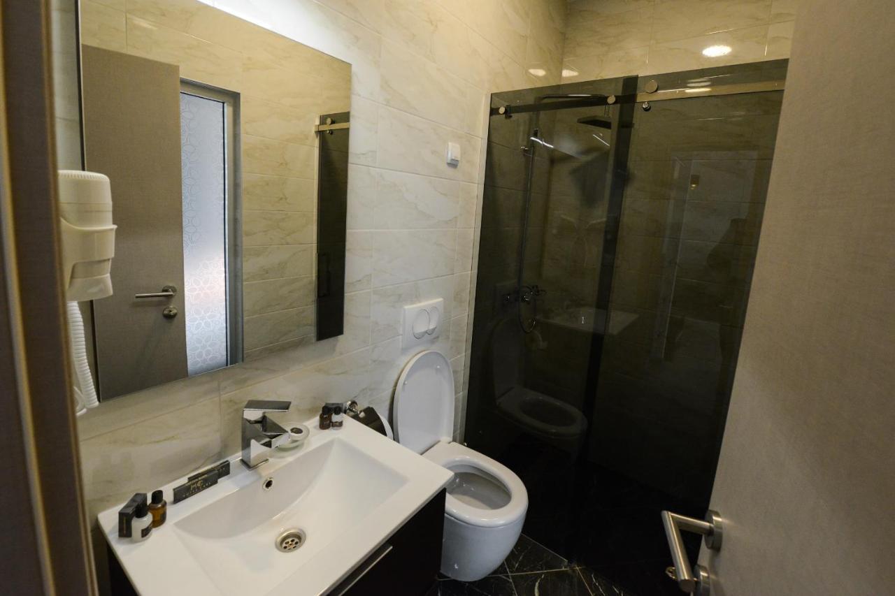 Hotel Cara 28 Скоп'є Екстер'єр фото